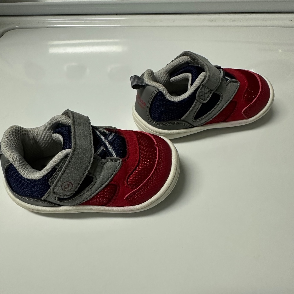 Stride Rite 3M